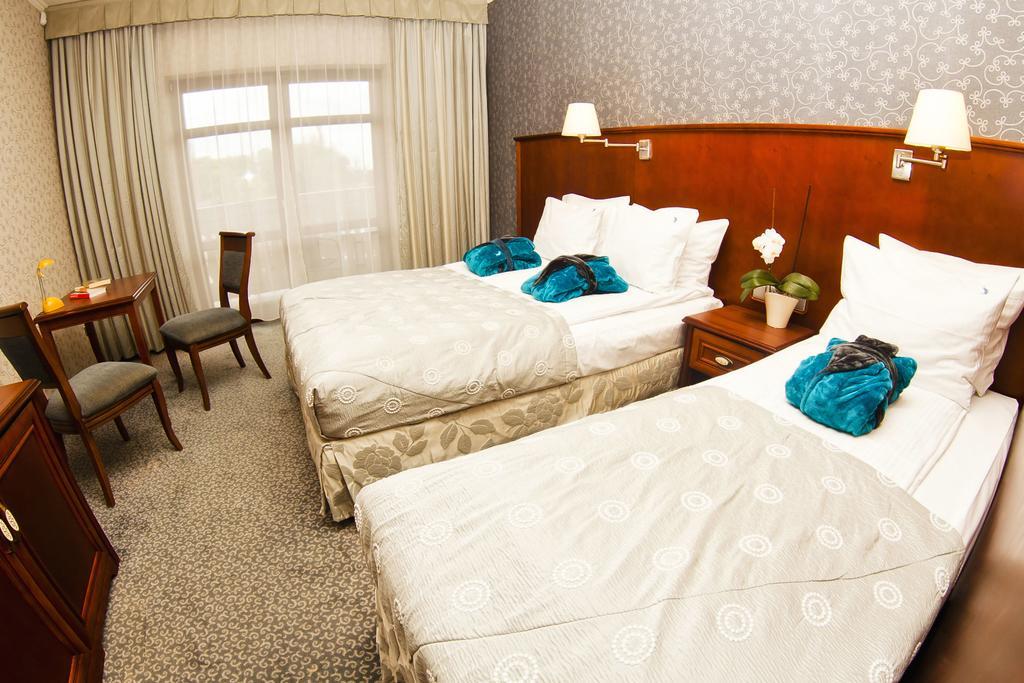 Hotel&Spa Stary Dziwnow Basen Swimming Pool Luaran gambar