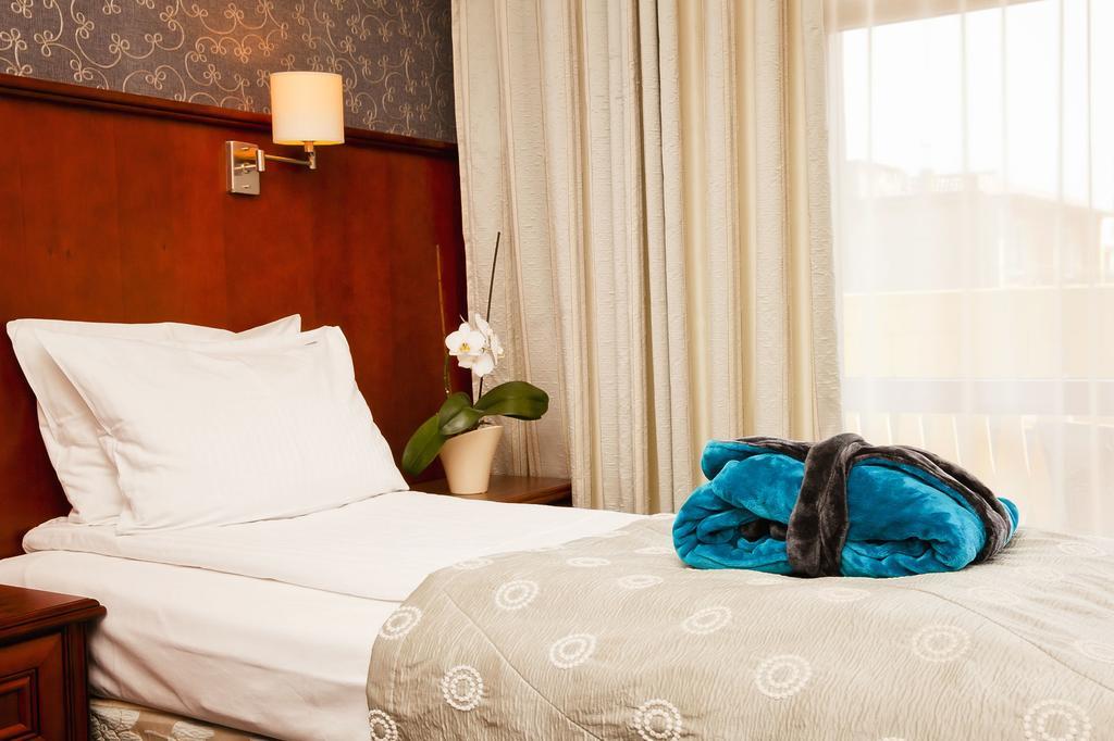 Hotel&Spa Stary Dziwnow Basen Swimming Pool Luaran gambar